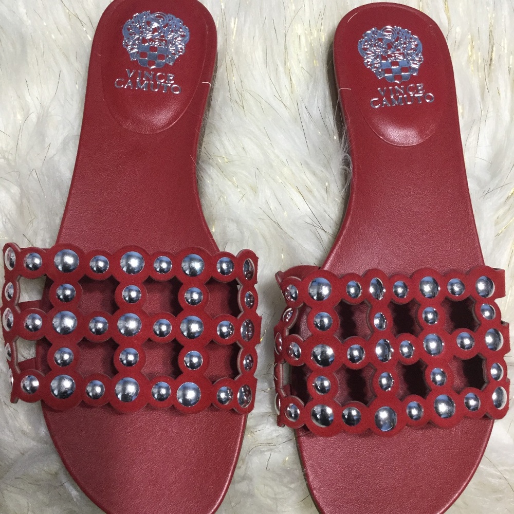 New VINCE CAMUTO Red Leather Sandals Size 10W
